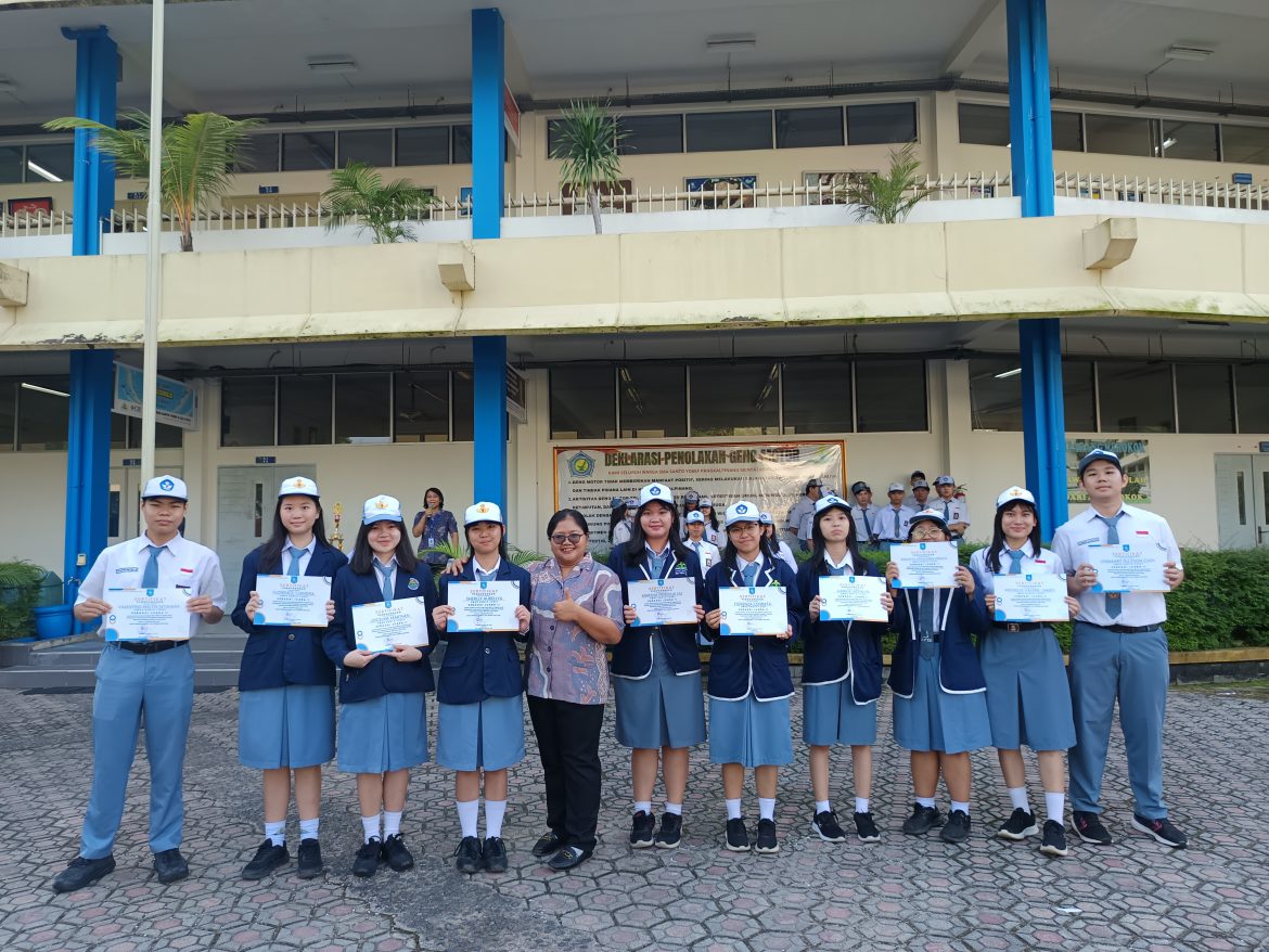 Tumbuhkan Jiwa Nasionalis, Tim SMA Santo Yosef Pangkalpinang Raih Juara 2 Lomba Cerdas Cermat Empat Pilar MPR RI 2025